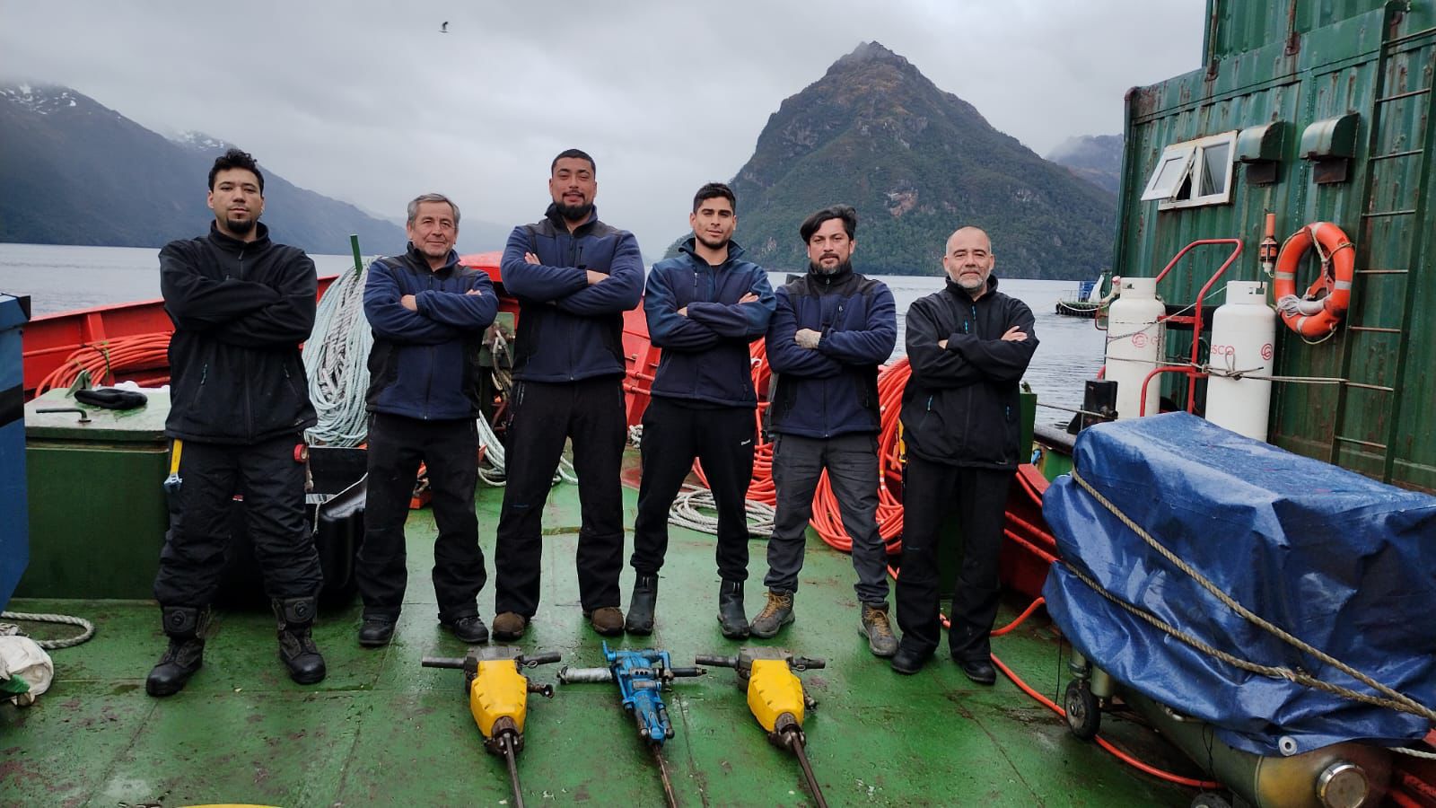 Staff D. Austral